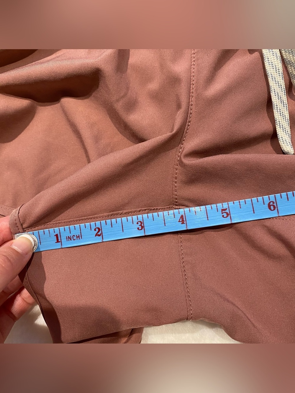 (XS) Vuori Clementine 2.0 Short 2.5" Dusty Rose Pink Marsala Extra Small Gym - Picture 6 of 13